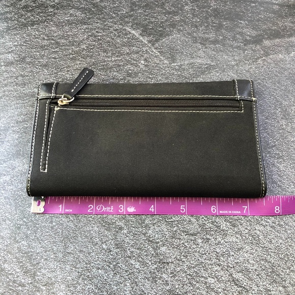 Black Wallet - Picture 3 of 7